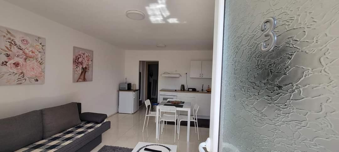 Vila Jovana Vrdnik Exterior foto